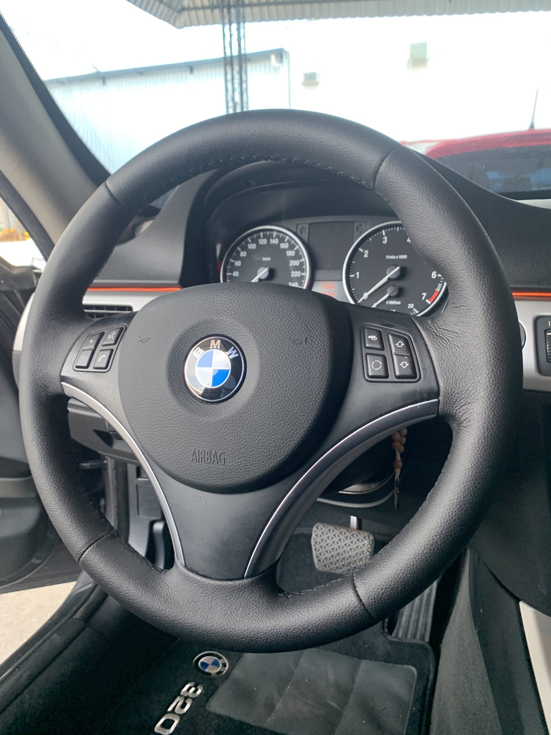 Capa de couro volante bmw 320i